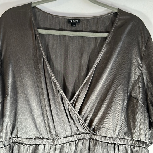 Torrid Silver Metallic Babydoll Surplice Neck Blouse Top - Picture 5 of 7